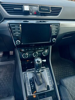 Superb 3 combi DSG 2.0 TDI 110kw - 13
