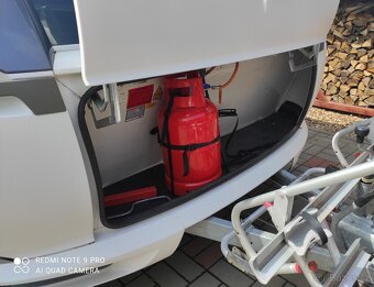 Rodinný karavan Hobby De Luxe 545 KMF k pronájmu - 13