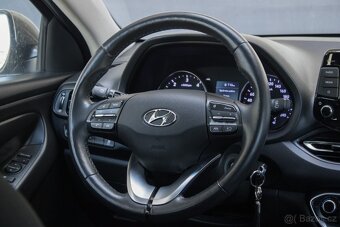 Hyundai i30 CW 1.6 CRDi Family - 13