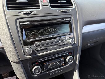 VW GOLF VI 1.2 TSI KABRIO //2012 1.MAJITEL SERVISKA TOP STAV - 13