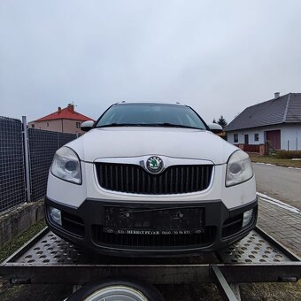 Škoda Roomster 1.4 16v 63kw scout - 13