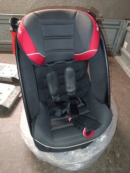 Otočná dětská autosedačka - 13
