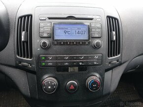 Hyundai i30 1.6 CRDi náhradní díly - 13
