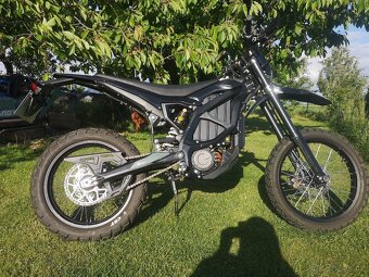 Sur-ron Ultra Bee 1756km, zánovní elektrické enduro. - 13