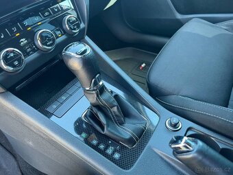 Škoda Octavia Combi 2.0 TDI RS DSG - 13