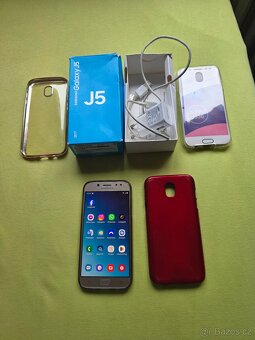 Samsung Galaxy J5 - 13