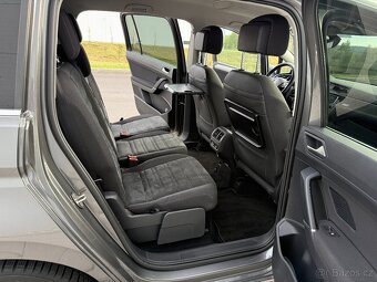 VW Touran III, rok 2016, 1.2TSI 81 kW, servis VW, 177.171 km - 13