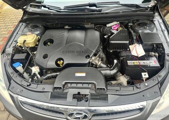 Hyundai i30, 1,6 CW CRDi klima sada kol - 13