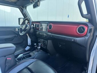 Jeep Wrangler Unlimited Rubicon (č.1078) - 13