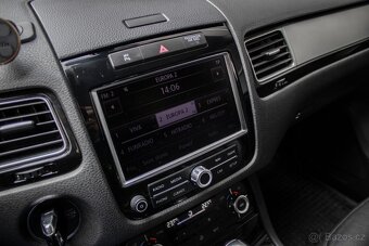 Volkswagen Touareg II 3.0 V6 TDI 240k BlueMotionTechnology - 13