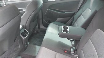 Prodám  Hyundai Tucson 1.6 Gdi  4x4 130 kw  ČR, DPh - 13