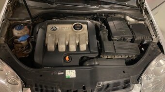 Volkswagen Golf 5, 1.9 TDi 77kW, 2005 klimatizace - 13