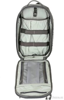 Nový batoh Maxpedition Riftcore 23 L + 2 boční kapsy - 13