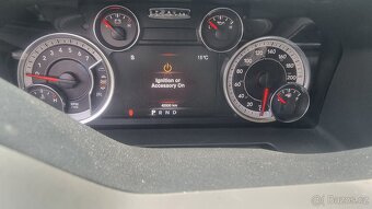 DODGE RAM 1500 Laramie 4x4 5.7 hemi LPG - 13