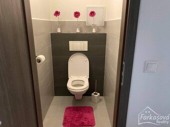 Pronájem moderně zařízeného bytu 2+kk na ul. Novosadský dvůr - 13