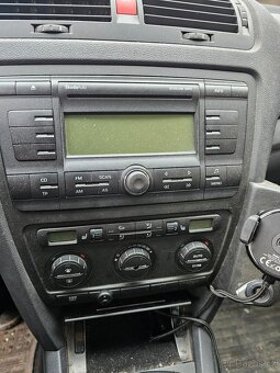 Octavia 2 1.6i LPG Elegance - 13