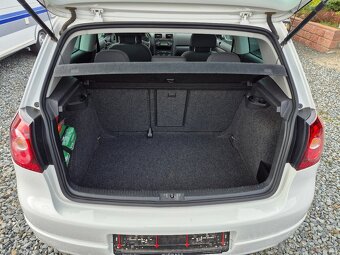 VW Golf 5 GT 1,4 tsi 103 kw - 13