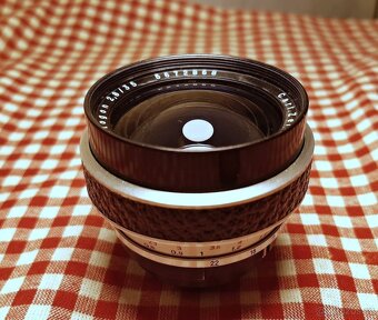 Werra 3 + Tessar 2.8/50, Flektogon 2.8/35, Cardinar 4/100 - 13