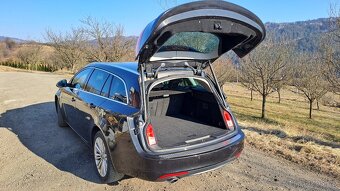 Opel Insignia kombi 2.0 CDTI 125kw ČR 2016 189.000km manuál - 13