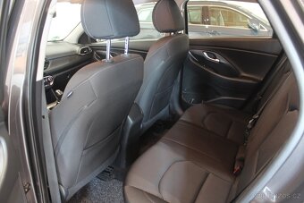 Hyundai  I30 Fastback 1.0 88kW Klima LED - 13