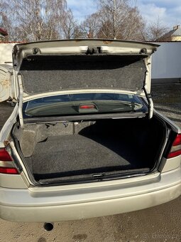 Subaru Legacy 2.5 GX AWD (1999)  v plynu - 13