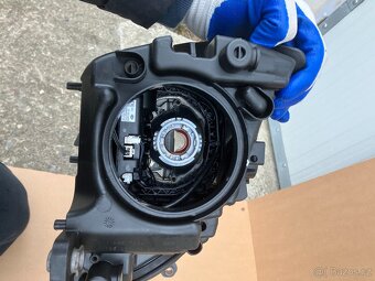 Xenon vw tiguan predni svetlo xenon pravy prave - 13