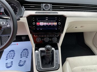 Volkswagen Passat 2.0 TDi/110kW - HIGHLINE - 13