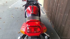 Kawasaki ZZR 600 - 13