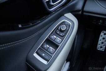 Subaru Outback 2.5 - 13
