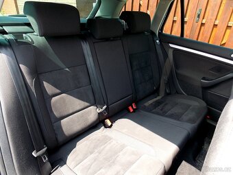 Volkswagen Golf 1,4 TSi Kombi 90kW PANORAMA, XENON, 160TKM - 13
