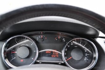 Peugeot 3008 1.6 blueHDI - 13