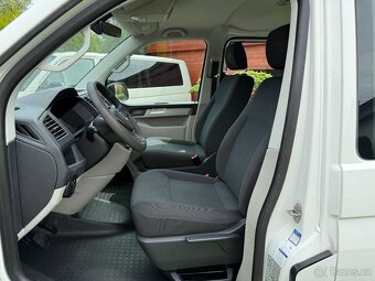 VW Transporter T6 229 tis.km Mixto barva Weis Multivan - 13