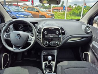 Renault Captur/0,9Tce/ČR/NEHAVAROVANÉ - 13