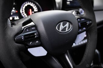 Hyundai i30 Fastback N Performance / V ZÁRUKE / - 13