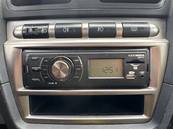 Kia Picanto 1.1i 48 kW - 13