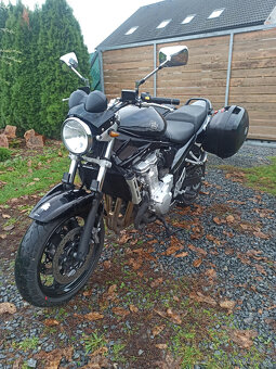 Suzuki GSF 650 Bandit R.V.2009 - 13