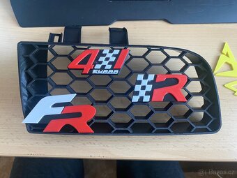 Bočné krytky do Cupra R masky Seat leon - 13