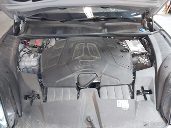 Porsche Cayenne – Rok 2024, pouze 25k km - 13