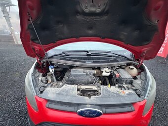 FORD TRANSIT CUSTOM 2.2 TDCi 74kW L2H1 6míst - 13