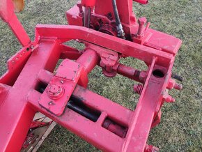 Pluh čtyřradličný Obracák - 13