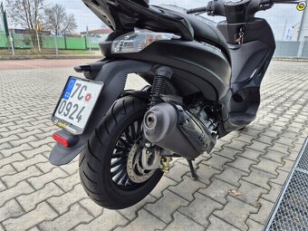 Piaggio Beverly 300 - 13
