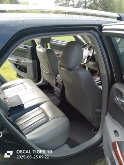 Chrysler 300 C TOURING 3.0 CRD - 13
