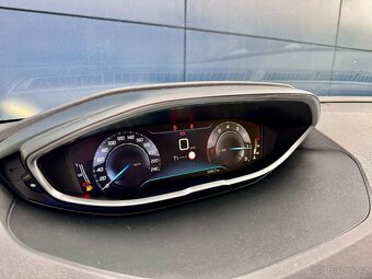 Peugeot 5008 ACTIVE, 7 Míst, ČR, Servis - 13