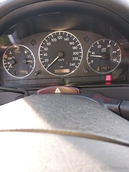 Mercedes Benz W163 ML 400CDI 9/2004 - 13