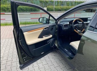 Lexus RX450HL hybrid - 13