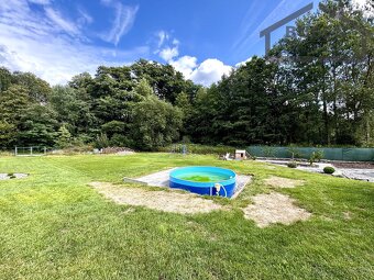 RD 7+kk (užitná plocha 250 m²), letní kuchyň, kolna, pergola - 13