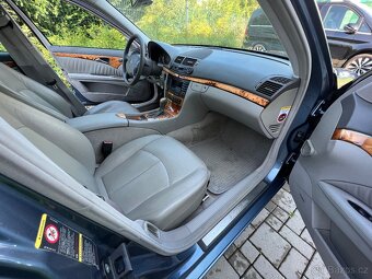 predám Mercedes E220cdi 110kW r.v. 2005 - top stav - 13