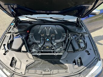 BMW M550i XDrive 2018, 72 000km - 13