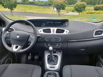 Renault Scenic III 1.6 81Kw, 9/2009  100 400KM  - 13