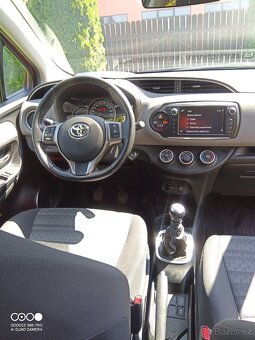TOYOTA YARIS 1,3 - 13